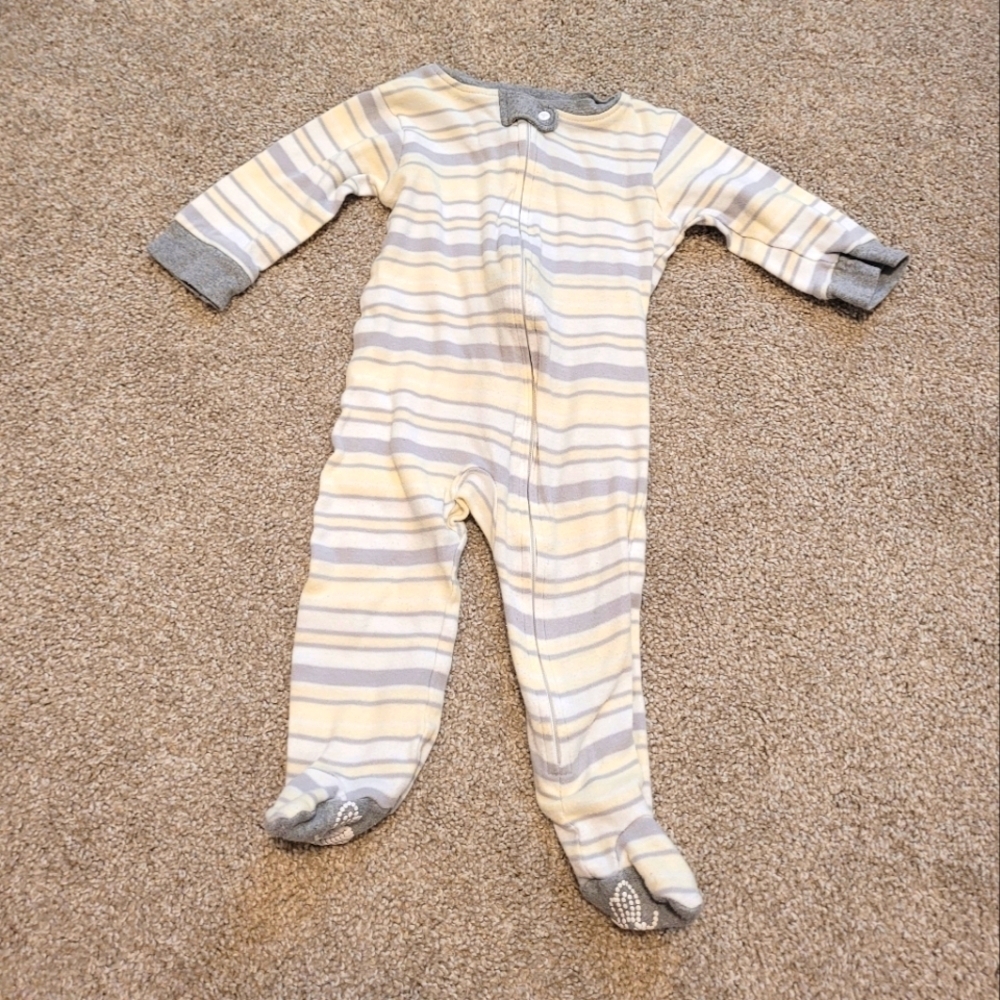 Burt's Bee Baby Boy Striped Pajamas Size 6-9 Months
